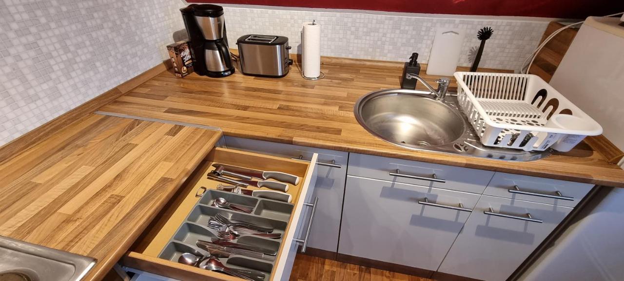 Süße kleine Ferienwohnung Pirna Exterior foto